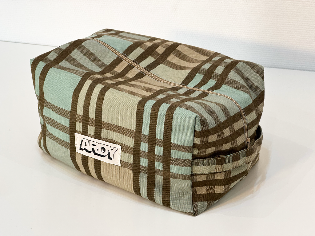 Willow Travel Pouch